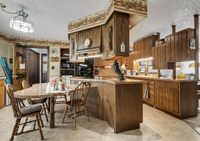Photo 4 of Single family home for sale at 25823 E 2400 North Rd, Odell, IL 60460 | MLS# 12722949 | Listing updated on 2026-08-31