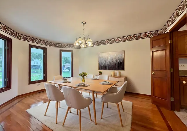 2nd image of 1 Genesee Ct, Bolingbrook, IL 60440 | MLS# 12722998