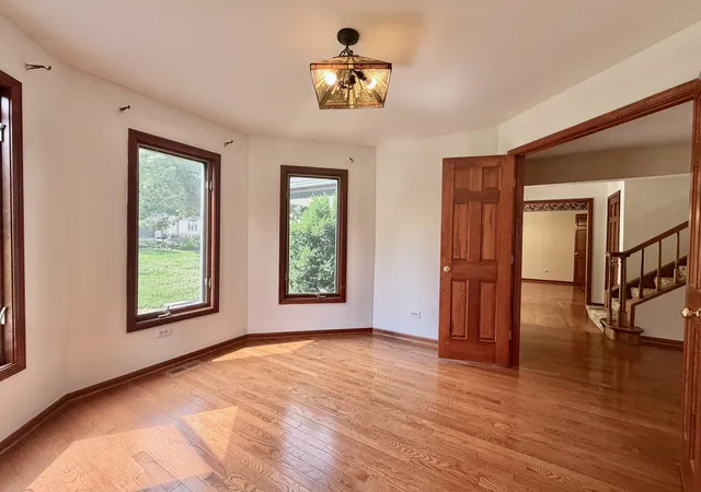 4th image of 1 Genesee Ct, Bolingbrook, IL 60440 | MLS# 12722998