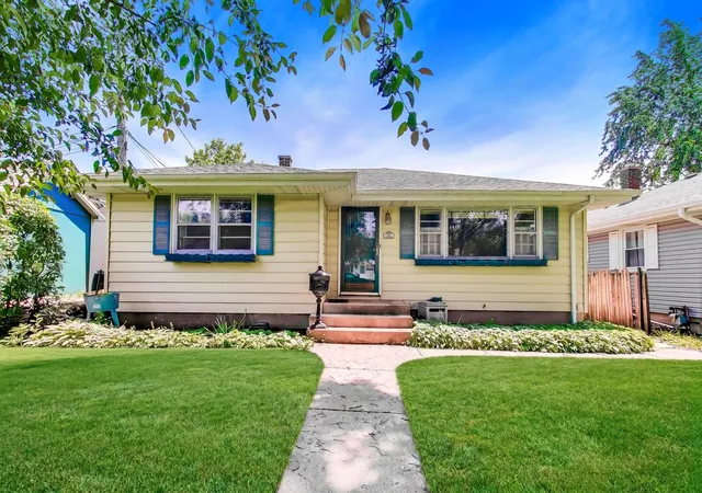 1st image of 518 N William St, Joliet, IL 60435 | MLS# 12723028