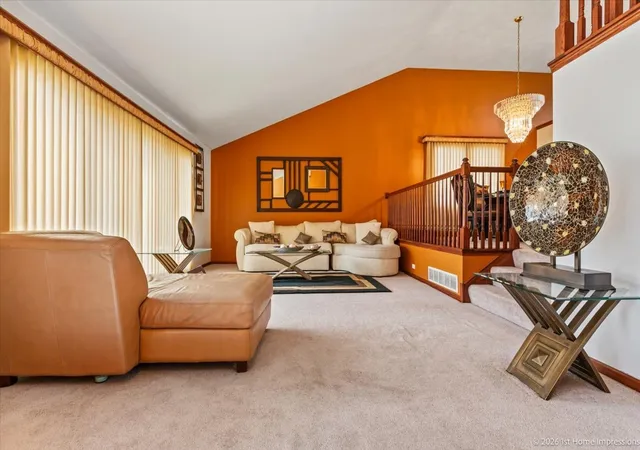 Photo 3 of Single family home for sale at 80 Maryview Pkwy, Matteson, IL 60443 | MLS# 12723042 | Listing updated on 2026-08-21