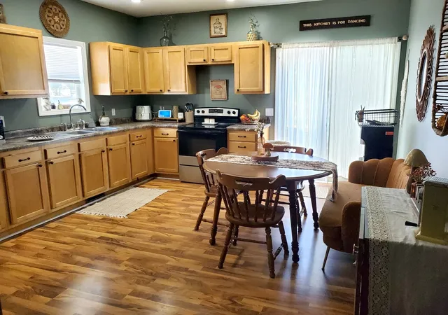 Photo 3 of Single family home for sale at 1116 N Gooding St, Lasalle, IL 61301 | MLS# 12723077 | Listing updated on 2026-09-01