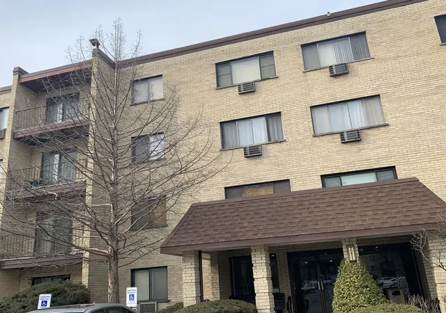 Photo 2 of Condo for sale at 7211 Wolf Rd #412A, Indian Head Park, IL 60525 | MLS# 12723155 | Listing updated on 2026-08-18