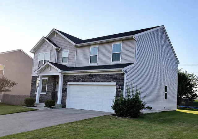 Photo 3 of Single family home for sale at 8509 Rosehall Dr, Joliet, IL 60431 | MLS# 12723160 | Listing updated on 2026-08-26