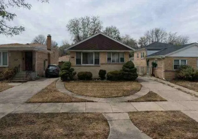 2nd image of 15236 Evers St, Dolton, IL 60419 | MLS# 12723188