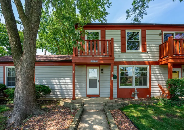 Photo 1 of Condo for sale at 507 Darlene Ln #C, Glendale Heights, IL 60139 | MLS# 12723321 | Listing updated on 2026-08-22