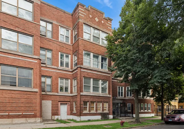 Photo 1 of Condo for sale at 4731 S Ingleside Ave #D1, Chicago, IL 60615 | MLS# 12723335 | Listing updated on 2026-08-17