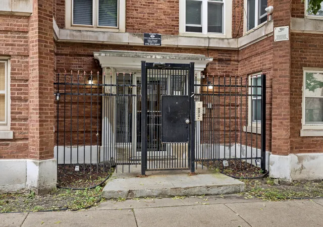Photo 2 of Condo for sale at 4731 S Ingleside Ave #D1, Chicago, IL 60615 | MLS# 12723335 | Listing updated on 2026-08-17