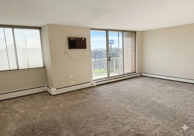 Photo 4 of Condo for sale at 2211 S Stewart Ave #6A, Lombard, IL 60148 | MLS# 12723374 | Listing updated on 2026-08-31