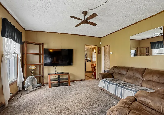 Photo 3 of Sale Pending at 1815 S Jacobs St, Streator, IL 61364 | MLS# 12723571 | Listing updated on 2026-08-21
