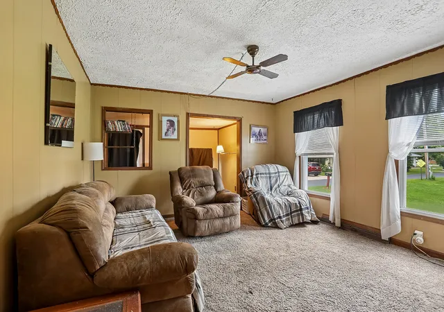 Photo 4 of Sale Pending at 1815 S Jacobs St, Streator, IL 61364 | MLS# 12723571 | Listing updated on 2026-08-21
