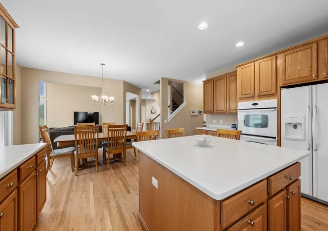 image of 1790 Queensport Dr, Crystal Lake, IL 60014 | MLS# 12723609