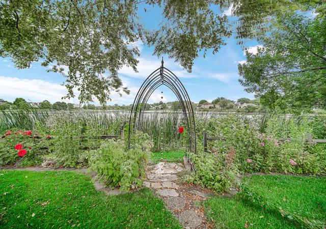 5th image of 779 Feather Sound Dr, Bolingbrook, IL 60440 | MLS# 12723659