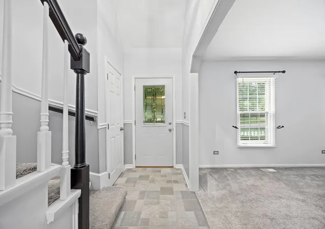 Photo 3 of Single family home for sale at 6101 Chase Ave, Downers Grove, IL 60516 | MLS# 12723780 | Listing updated on 2026-09-05