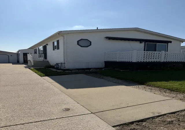 2nd image of 22943 S Big Run Dr, Frankfort, IL 60423 | MLS# 12723784