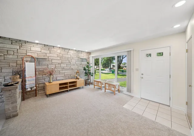 Photo 3 of Single family home for sale at 1017 S Norbury Ave, Lombard, IL 60148 | MLS# 12723865 | Listing updated on 2026-09-06