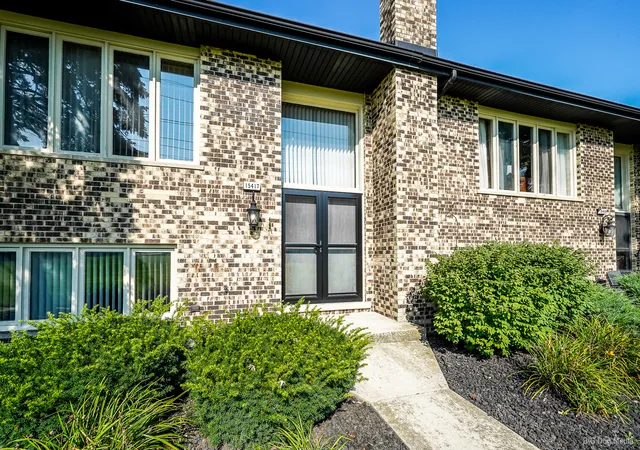 2nd image of 15417 Aster St, Orland Park, IL 60462 | MLS# 12723891
