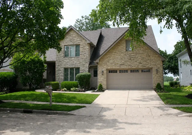 Photo 1 of Single family home for sale at 1319 Cranbrook Cir, Aurora, IL 60502 | MLS# 12723936 | Listing updated on 2026-08-18
