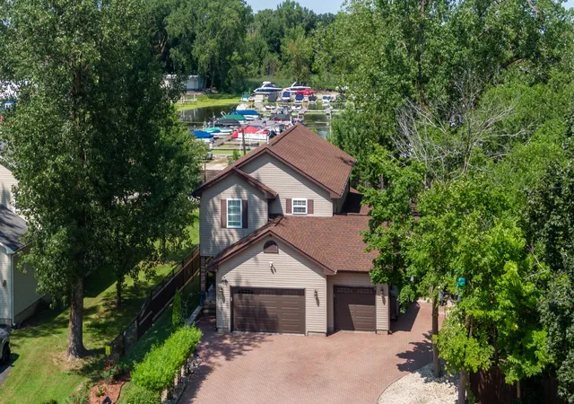 Photo 71 of Single family home for sale at 10 Matts Rd, Fox Lake, IL 60020 | MLS# 12723944 | Listing updated on 2026-09-05