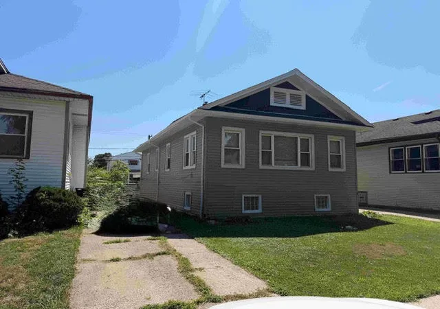 Photo 3 of Single family home for sale at 1407 S 16th Avenue, Maywood, IL 60153 | MLS# 12724039 | Listing updated on 2026-08-25