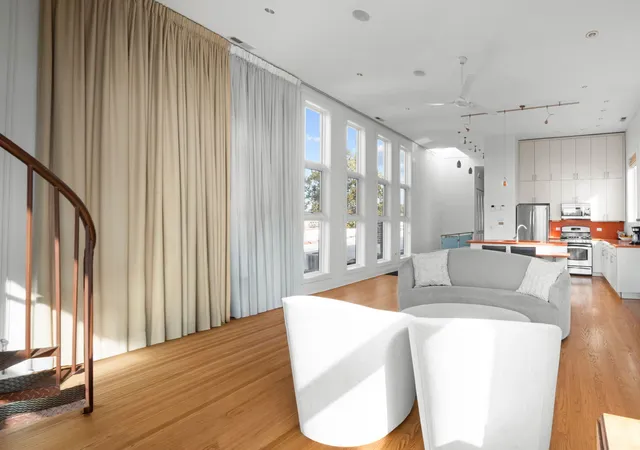 Photo 4 of Condo for sale at 6640 S Maryland Ave #3, Chicago, IL 60637 | MLS# 12724127 | Listing updated on 2026-08-25