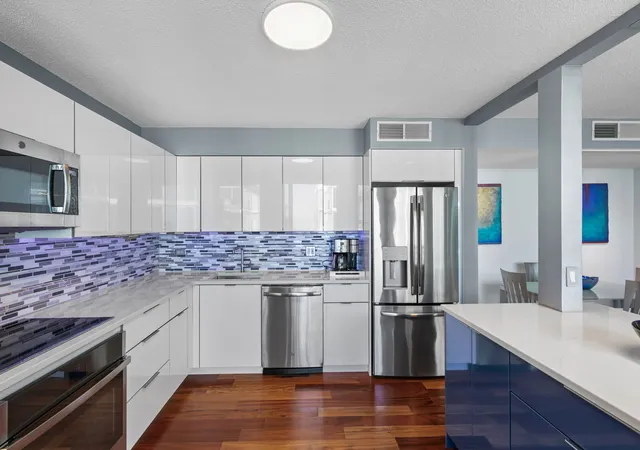 3rd image of 1580 Sherman Ave #1207, Evanston, IL 60201 | MLS# 12724182