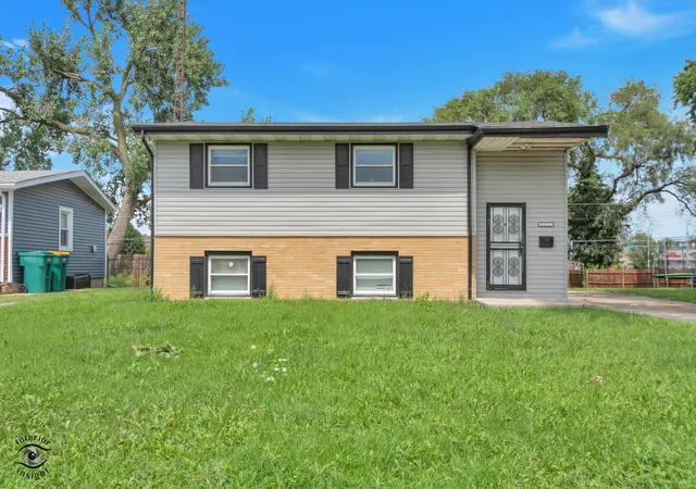 2nd image of 2221 Francine Ave, Joliet, IL 60436 | MLS# 12724198