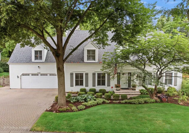 Photo 1 of Sale Pending at (Undisclosed), Libertyville, IL 60048 | MLS# 12724271 | Listing updated on 2026-09-04
