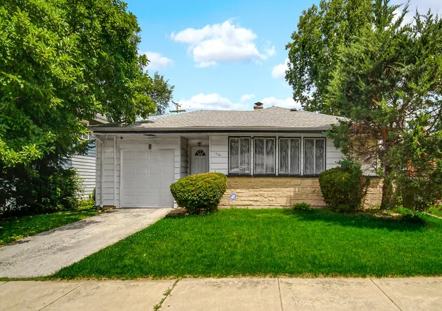 2nd image of 1228 E 151st St, Dolton, IL 60419 | MLS# 12724374