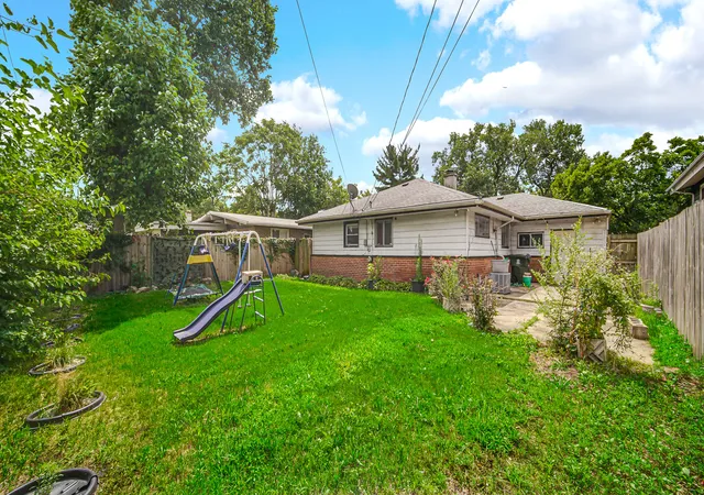 23rd image of 1228 E 151st St, Dolton, IL 60419 | MLS# 12724374