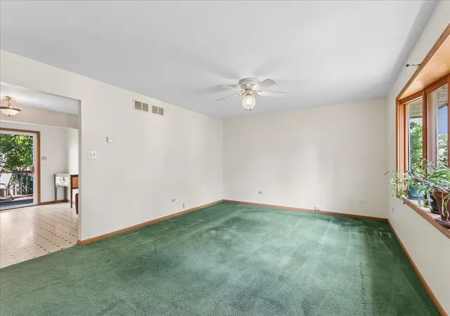 4th image of 6911 Manchester Dr, Plainfield, IL 60586 | MLS# 12724382