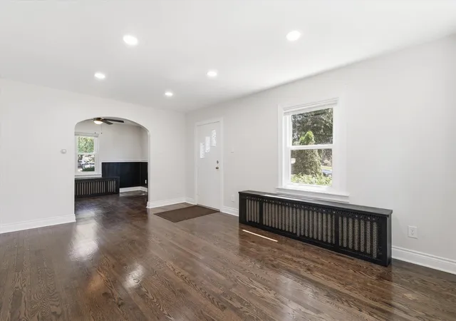 Photo 4 of Sale Pending at 11800 S Ridgeway Ave, Alsip, IL 60803 | MLS# 12724402 | Listing updated on 2026-09-01