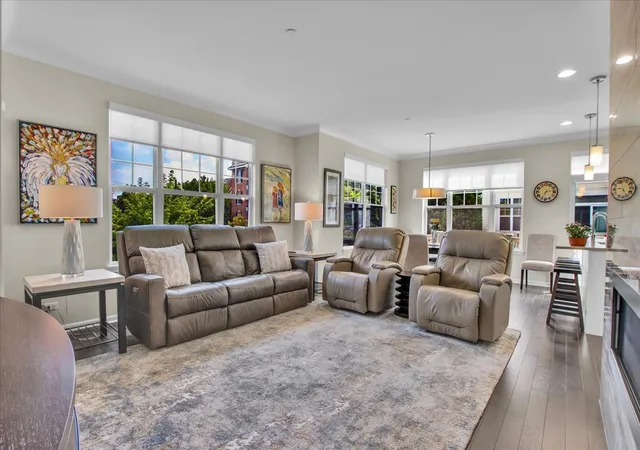 Photo 4 of Townhouse for sale at 300 Lexington Ln, Rolling Meadows, IL 60008 | MLS# 12724577 | Listing updated on 2026-08-17