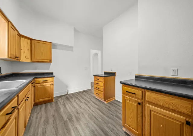 5th image of 712 N Court St, Rockford, IL 61103 | MLS# 12724674