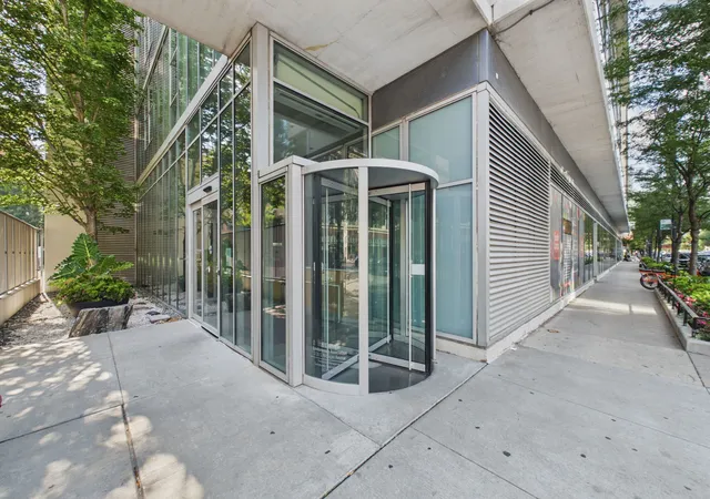 Photo 2 of Condo for sale at 1720 S Michigan Ave #704, Chicago, IL 60616 | MLS# 12724713 | Listing updated on 2026-09-01