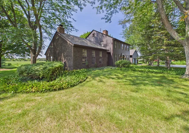 Photo 3 of Single family home for sale at 10562 Town Hall Rd, Belvidere, IL 61008 | MLS# 12725153 | Listing updated on 2026-08-22