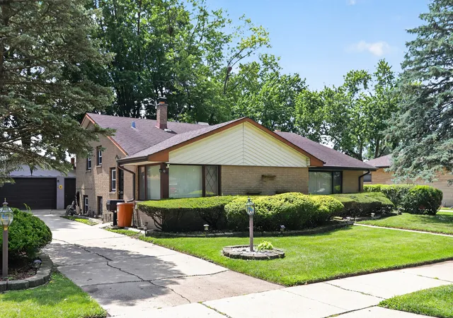 Photo 1 of Single family home for sale at 2345 184th Street, Lansing, IL 60438 | MLS# 12725249 | Listing updated on 2026-09-08