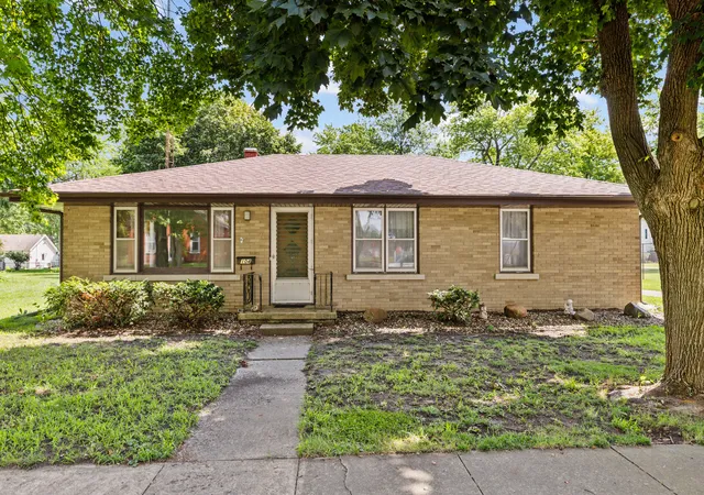 1st image of 104 S Maple St, Reddick, IL 60961 | MLS# 12725303