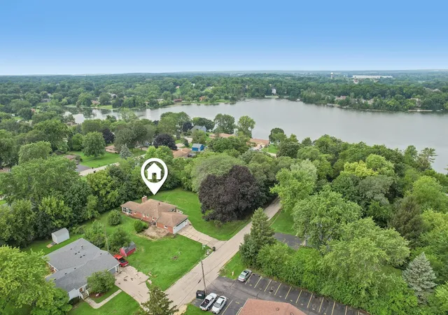 2nd image of 23579 W Windsor Ter, Antioch, IL 60002 | MLS# 12725310