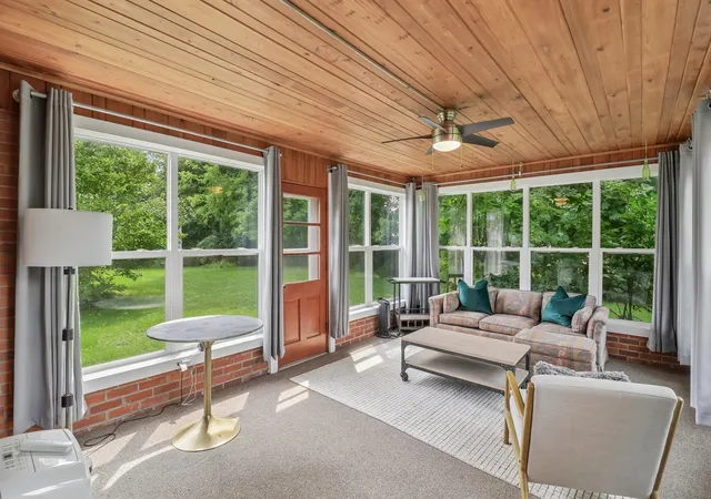3rd image of 23579 W Windsor Ter, Antioch, IL 60002 | MLS# 12725310