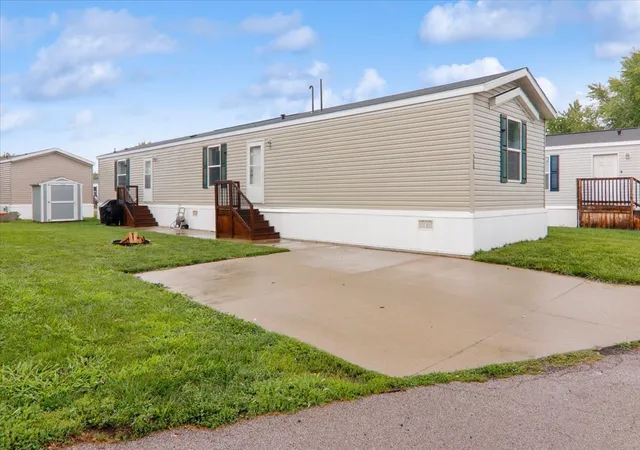 1st image of 508 Parkland Dr, Bloomington, IL 61704 | MLS# 12725389