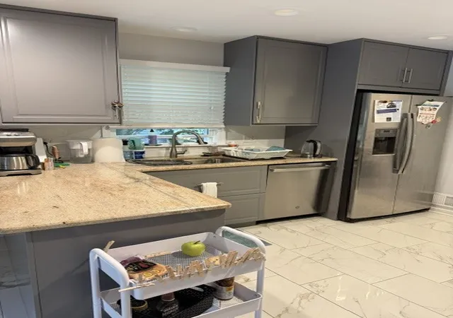 Photo 4 of Single family home for sale at 5710 Silentbrook Ln, Rolling Meadows, IL 60008 | MLS# 12725422 | Listing updated on 2026-08-23