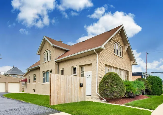 1st image of 206 25th Ave, Bellwood, IL 60104 | MLS# 12725503