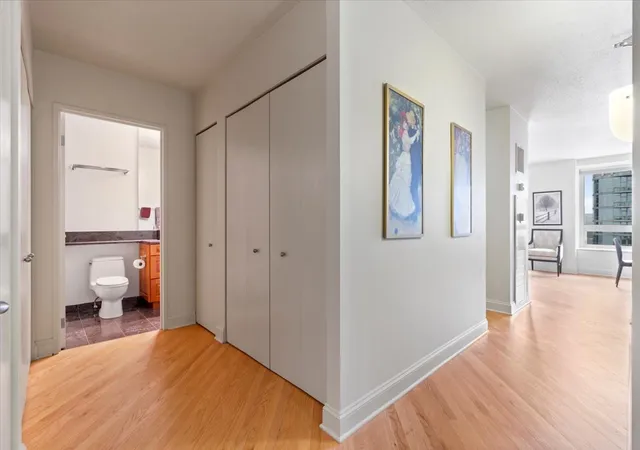 5th image of 512 N Mcclurg Ct #4309, Chicago, IL 60611 | MLS# 12725560
