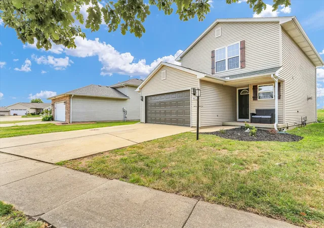 3rd image of 3417 Clayton Rd, Champaign, IL 61822 | MLS# 12725581