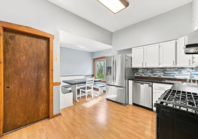 Photo 4 of Sale Pending at 2325 W 41st Street, Chicago, IL 60609 | MLS# 12725889 | Listing updated on 2026-08-21