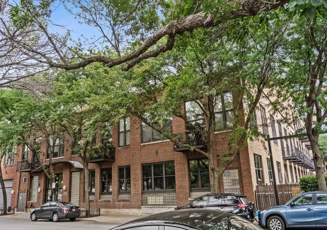 Photo 1 of Condo for sale at 203 S Sangamon St #110, Chicago, IL 60607 | MLS# 12725934 | Listing updated on 2026-09-08