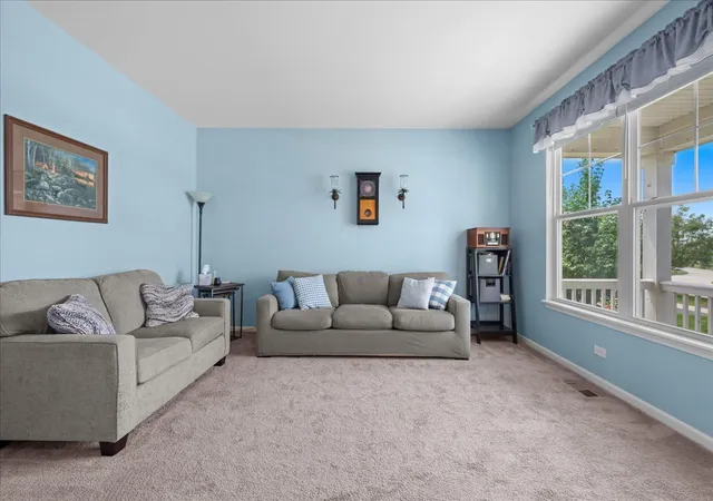 4th image of 1554 Star Grass Cir, Aurora, IL 60506 | MLS# 12725985