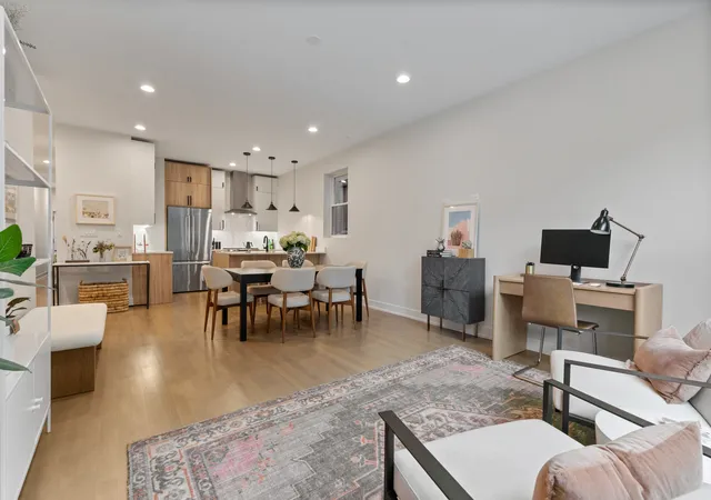 Listing Photo 5 - Condo for sale in building located at 3026 W Lyndale St, Chicago, IL 60647 - Unit #1