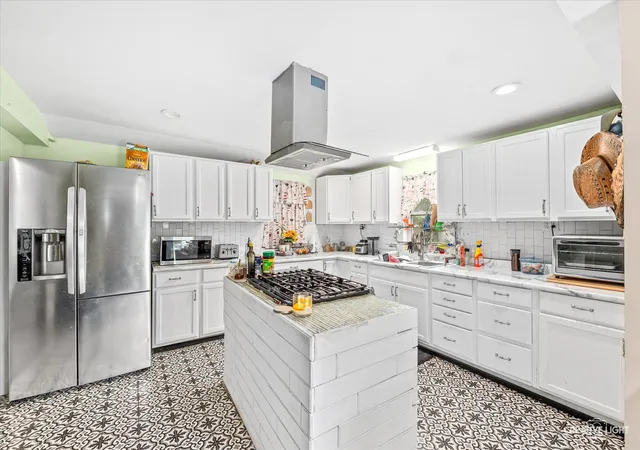 Photo 3 of Single family home for sale at 22451 S 80th Avenue, Frankfort, IL 60423 | MLS# 12726175 | Listing updated on 2026-08-21